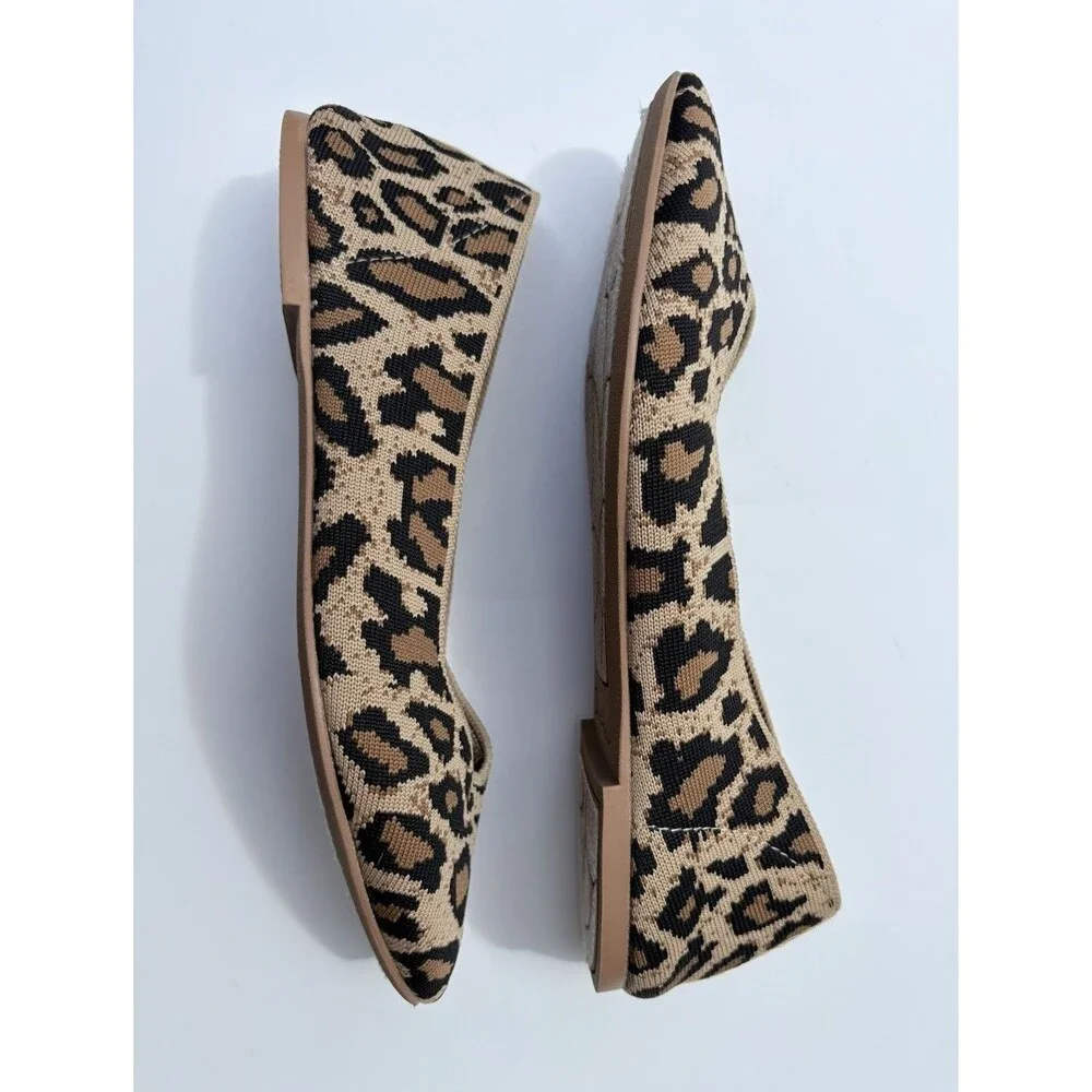 Skechers Womens 8.5 Cleo Claw-Some Ballet Flats Leopard Fabric Pointed Shoes
